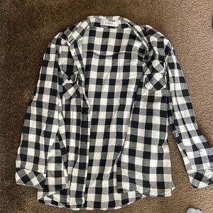 Ochenta Black and White Gingham Button Down